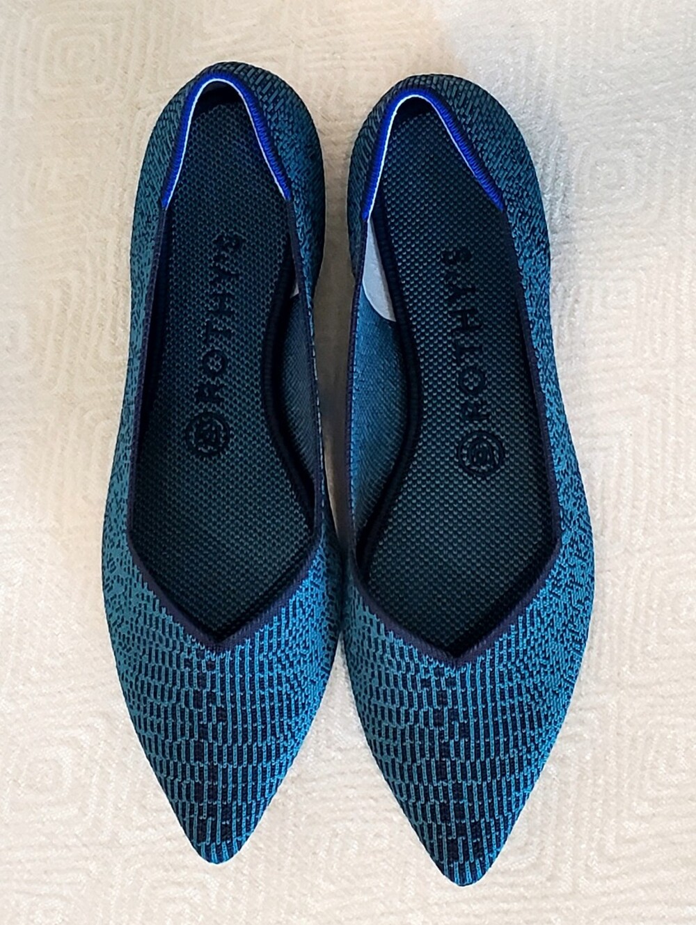 Rothy's Authentic Retired Spruce Python Point Toe Flats, 8.5  Near NEW